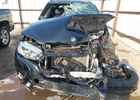 2018 BMW X5 xDrive35I z USA, uszkodzony, nr VIN 5UXKR0C58J0X88211